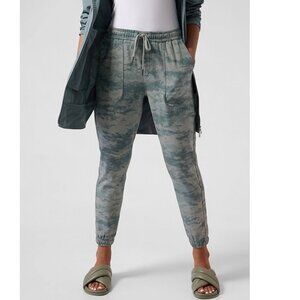 Athleta Farallon Jogger - Fog Camo Coast Grey